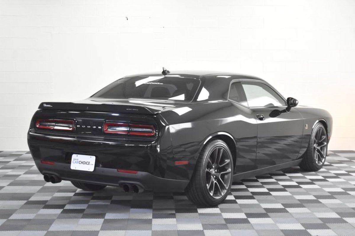2022 Dodge Challenger R/T Scat Pack