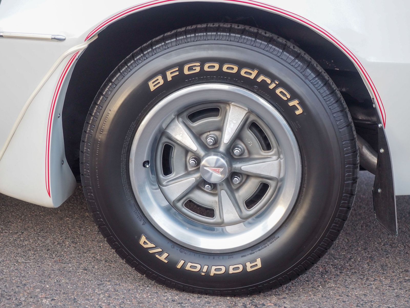 1981 Pontiac Firebird 36