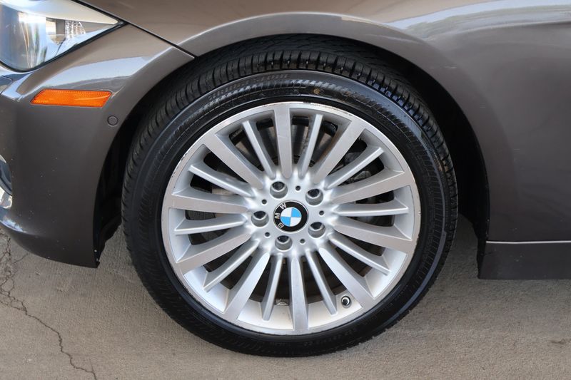 2014 BMW 3 Series 328i xDrive | Victory Motors of Colorado