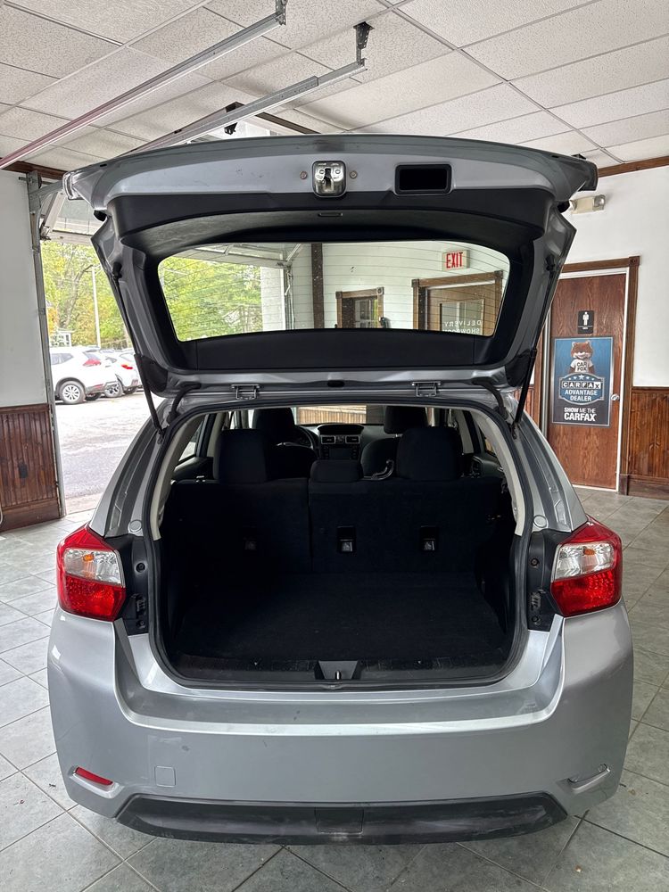2016 Subaru Impreza 2.0i photo 7