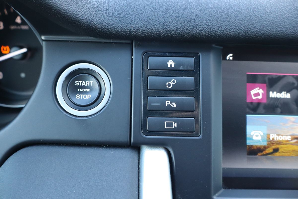 2018 Land Rover Discovery Sport HSE