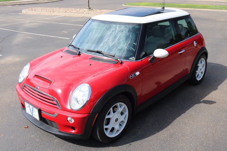 2005 MINI Cooper S | Victory Motors of Colorado