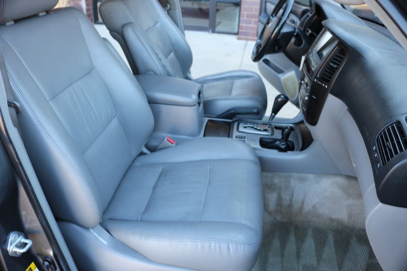 2003 Toyota Land Cruiser AWD | Victory Motors of Colorado