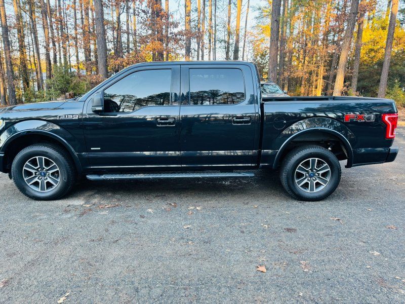 2015 Ford F-150 XLT's photo