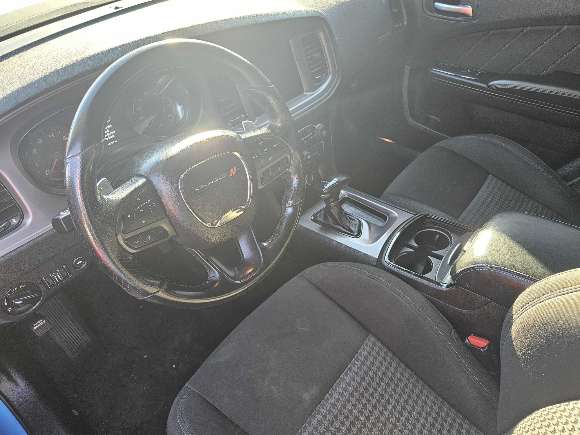2023 Dodge Charger R/T photo 11