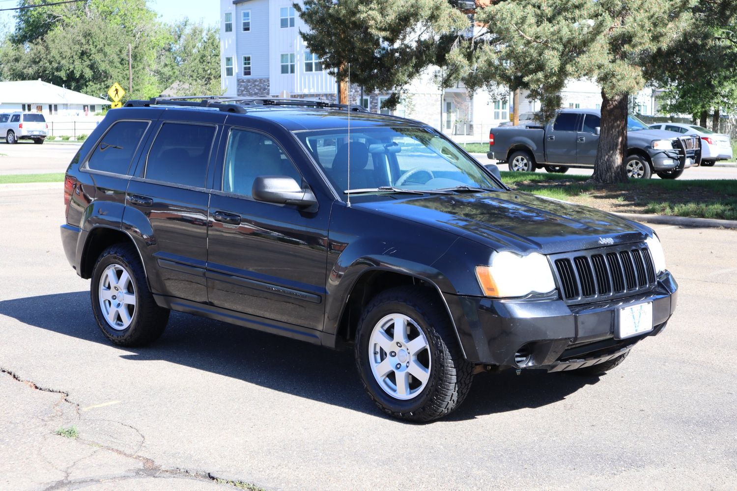 2009 Jeep Grand Cherokee Laredo | Victory Motors of Colorado