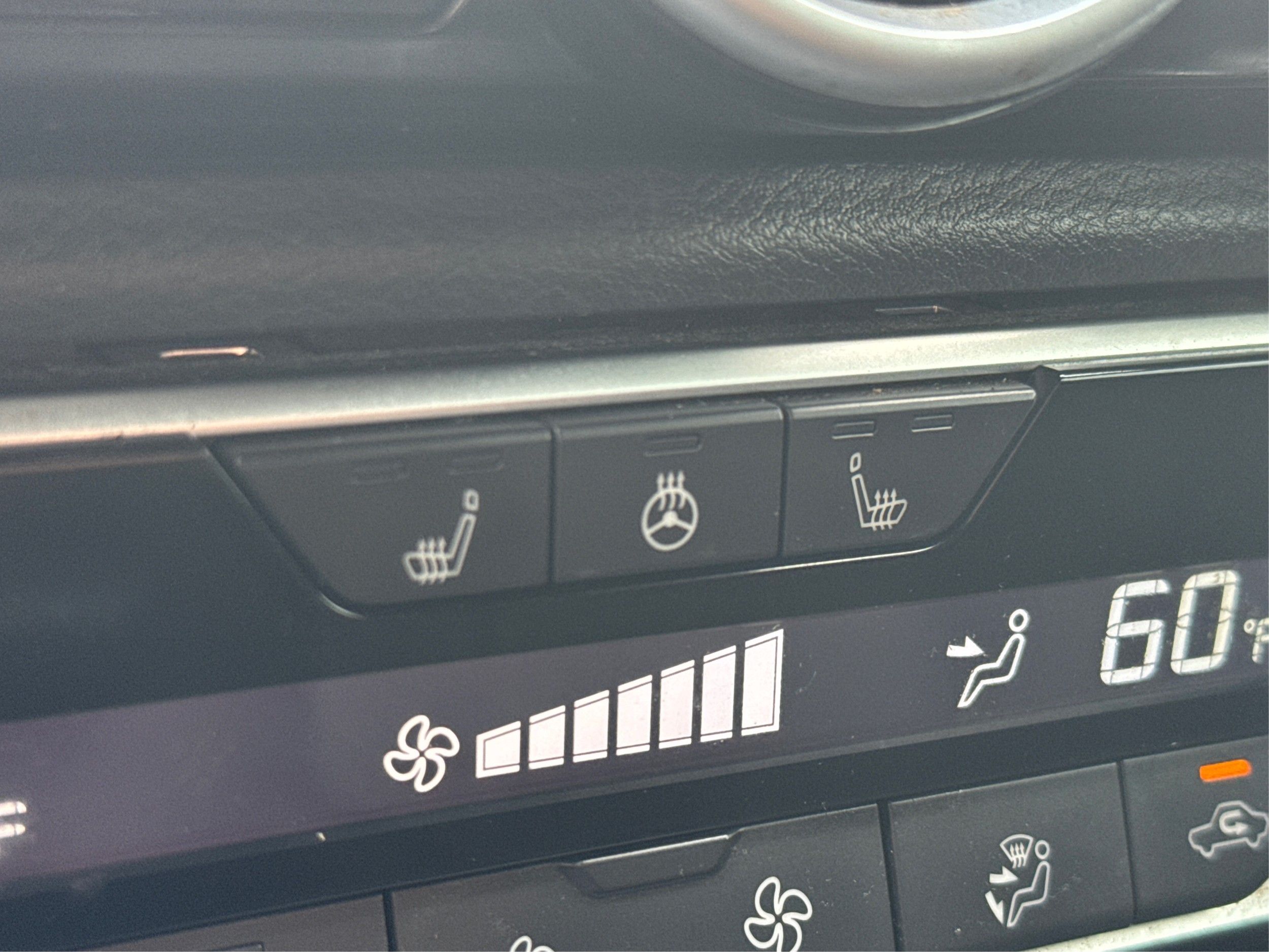 2024 Nissan Sentra SV photo 35