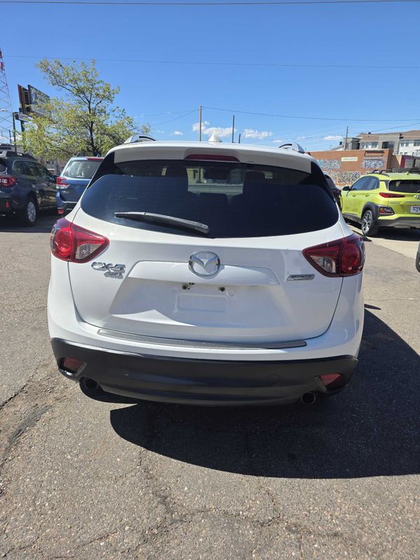 View vehicle photo 4