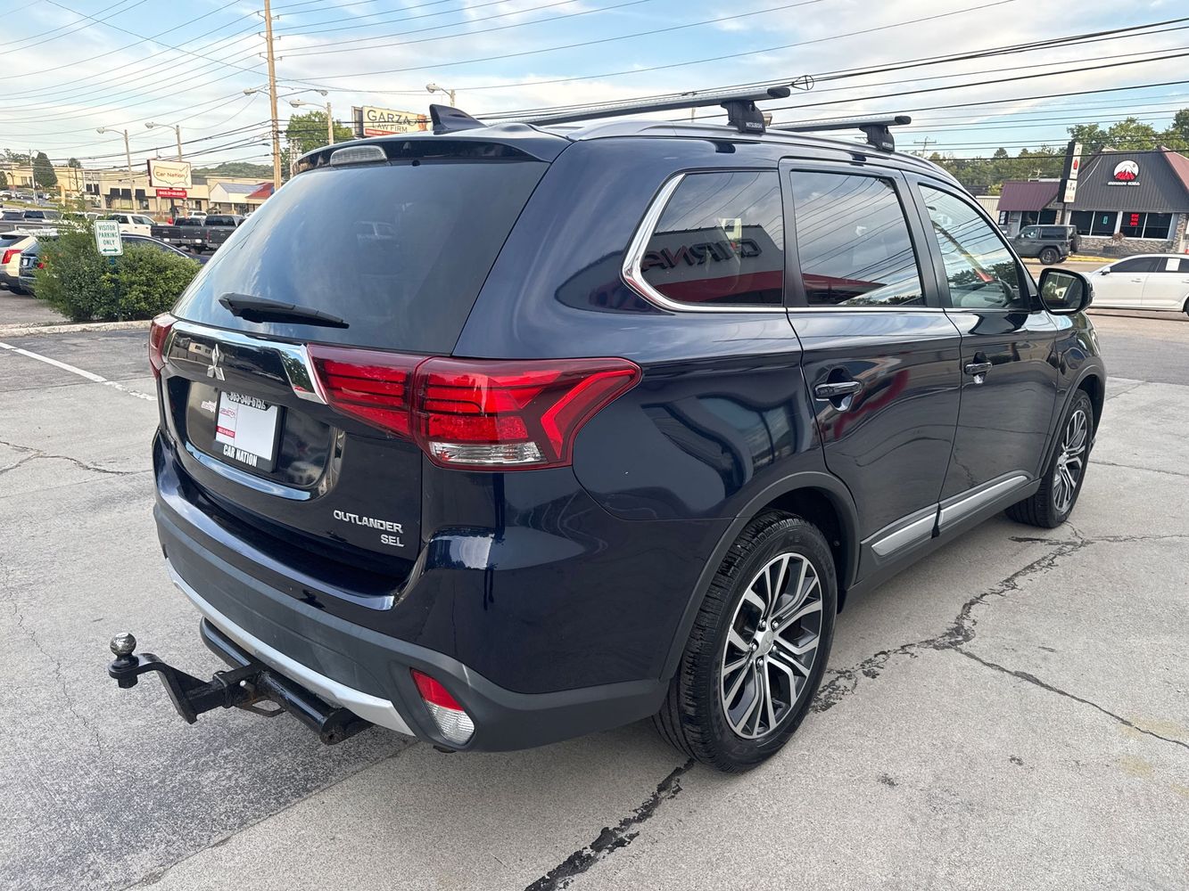 2018 Mitsubishi Outlander SEL photo 3