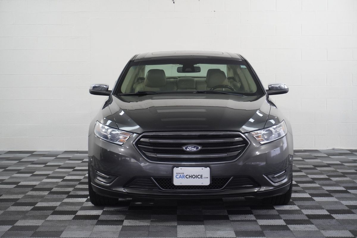 2018 Ford Taurus Limited
