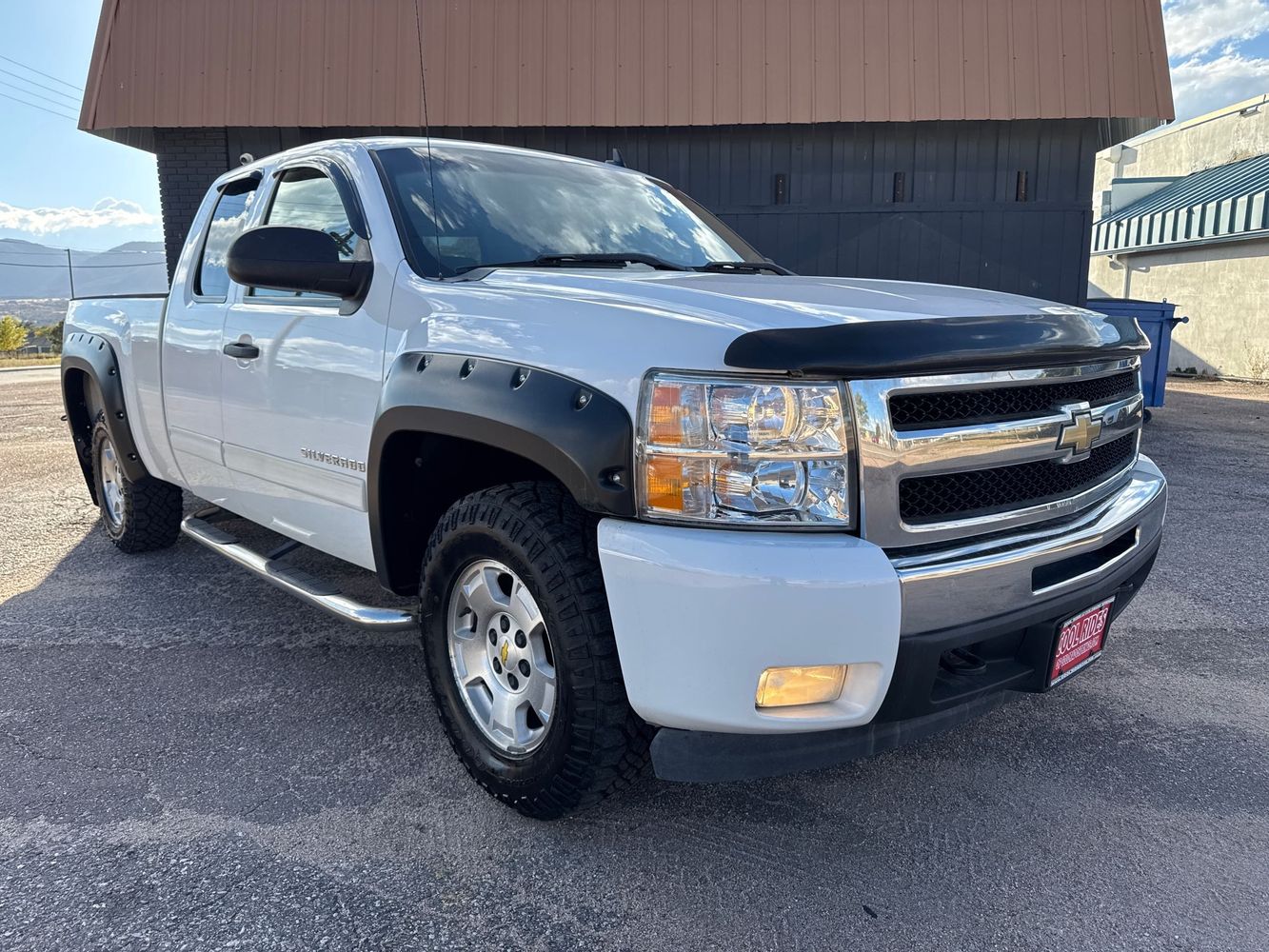 2010 Chevrolet Silverado 1500 LT photo 4