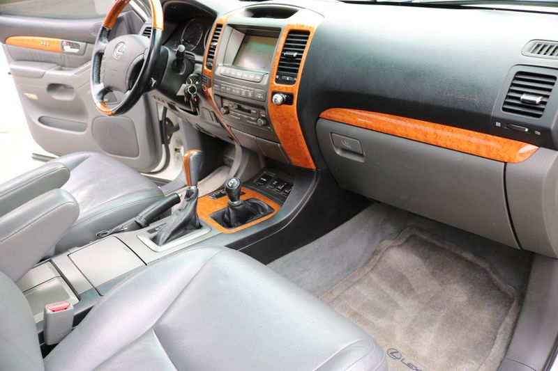 2004 Lexus GX 470 4WD | Victory Motors of Colorado