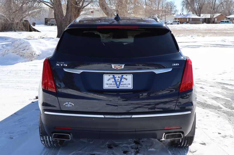 2017 Cadillac XT5 Premium Luxury | Victory Motors of Colorado