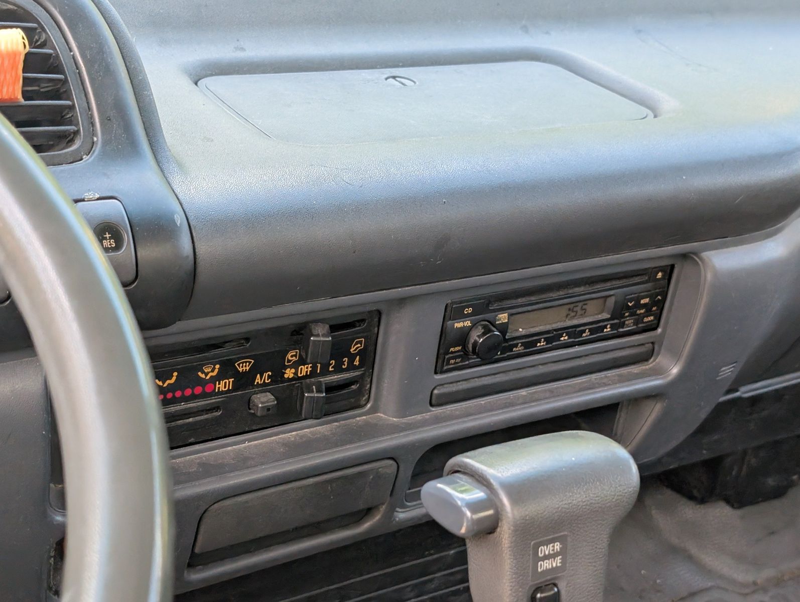 2006 Chevrolet W5500 42