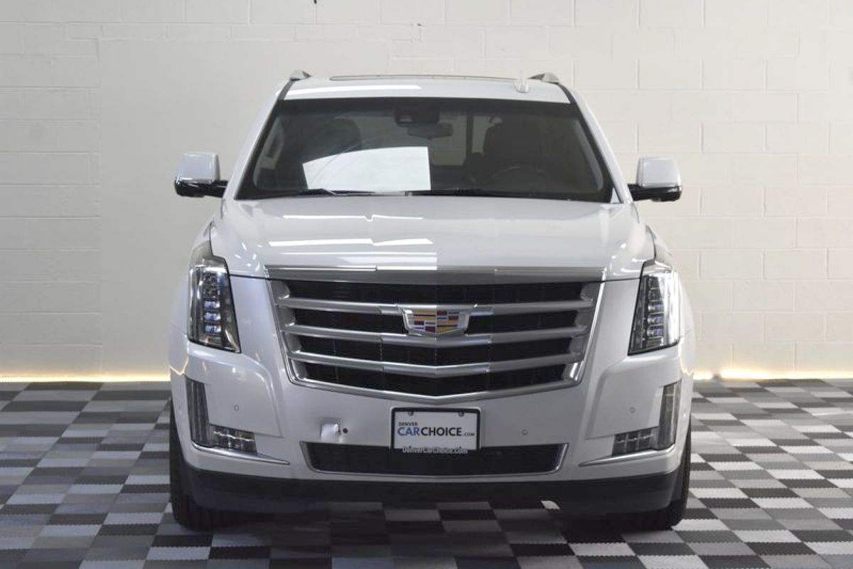 2017 Cadillac Escalade Premium Luxury