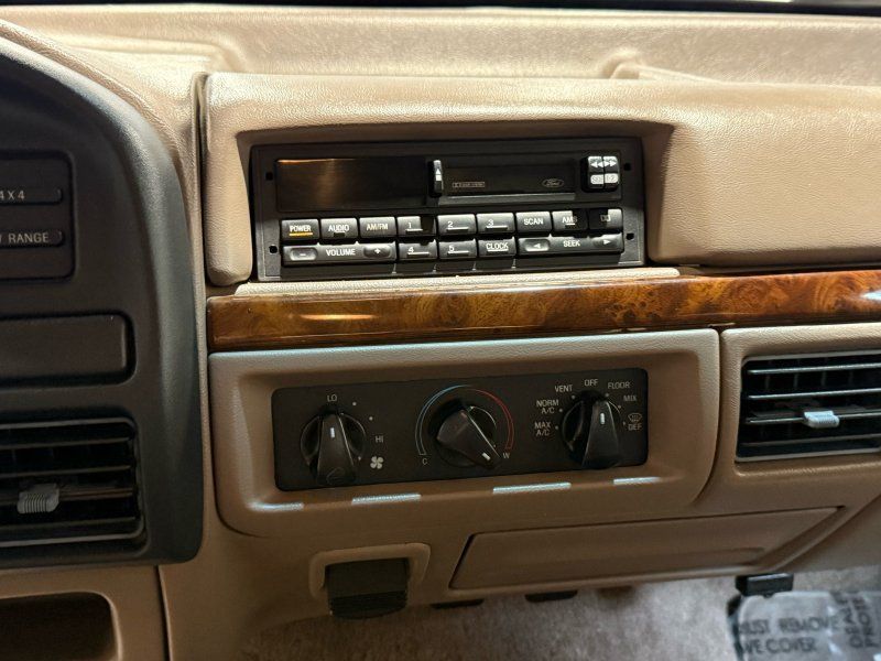 1996 Ford Bronco Eddie Bauer, photo 31
