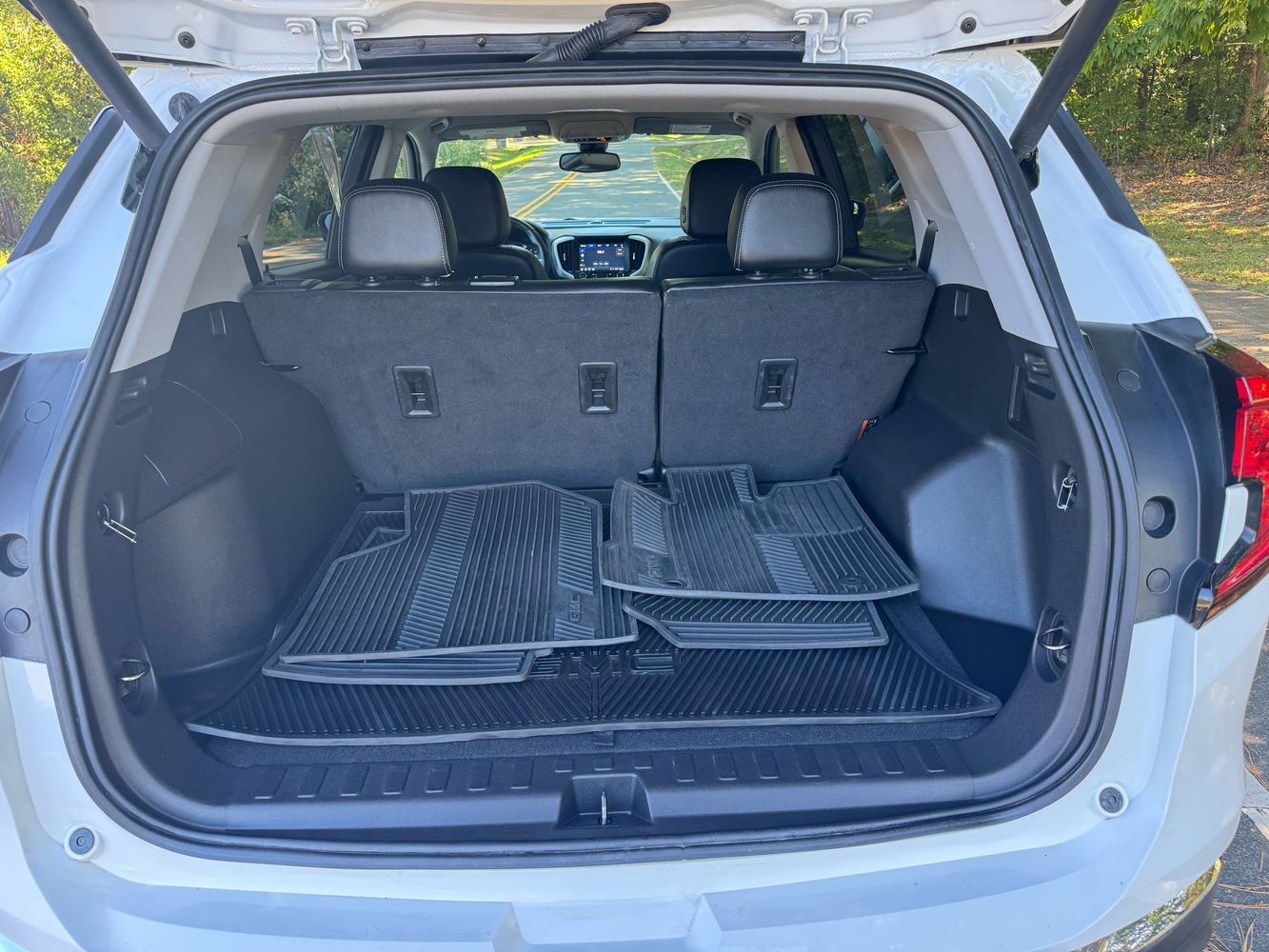 2023 Gmc Terrain SLT photo 29