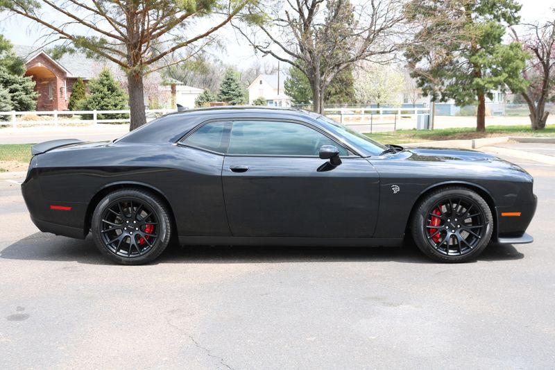 2015 Dodge Challenger Photos