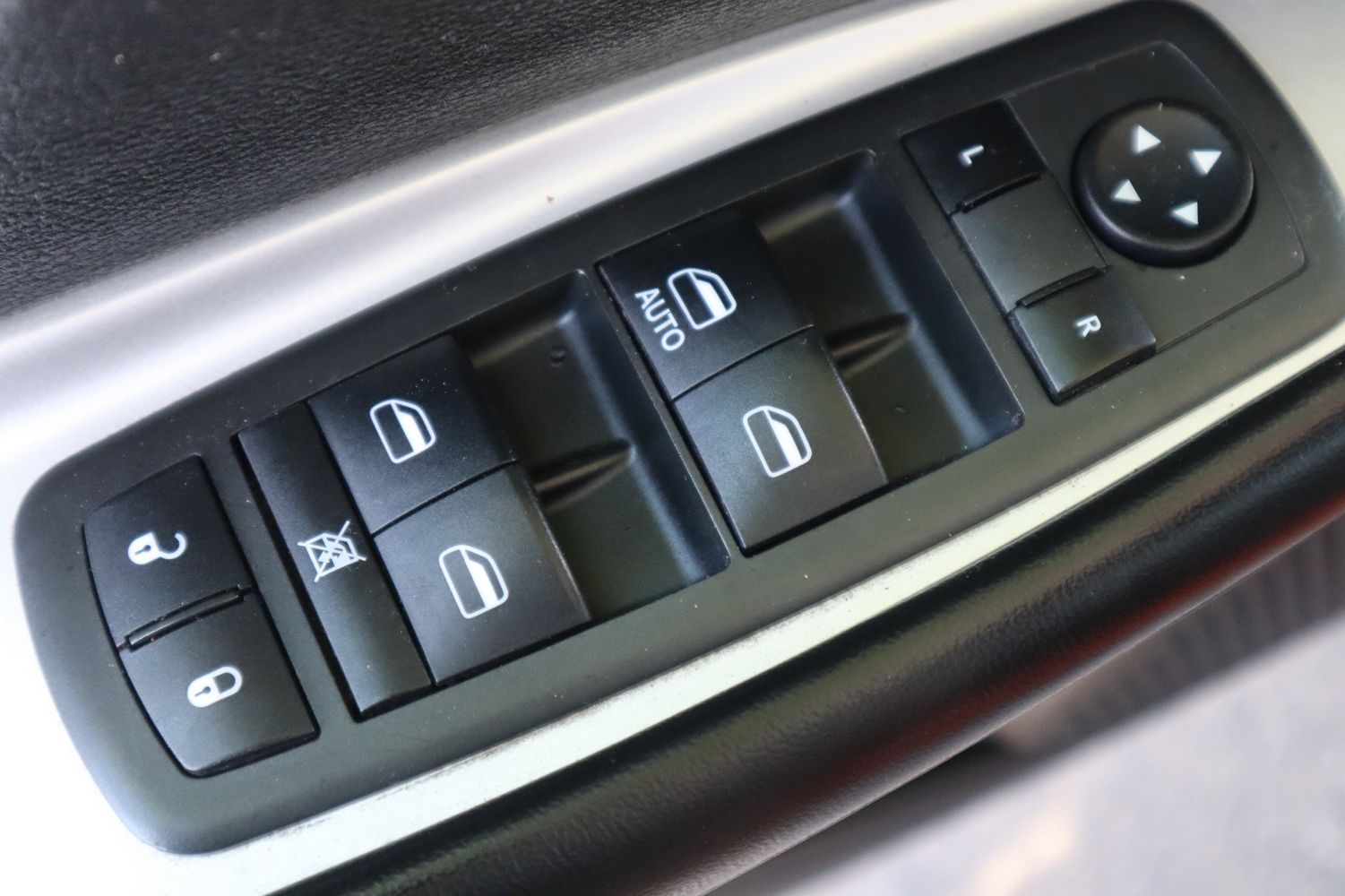 2013 Dodge Journey SXT Victory Motors of Colorado