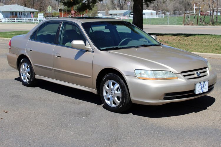 2002 Honda Accord EX w/Leather | Victory Motors of Colorado