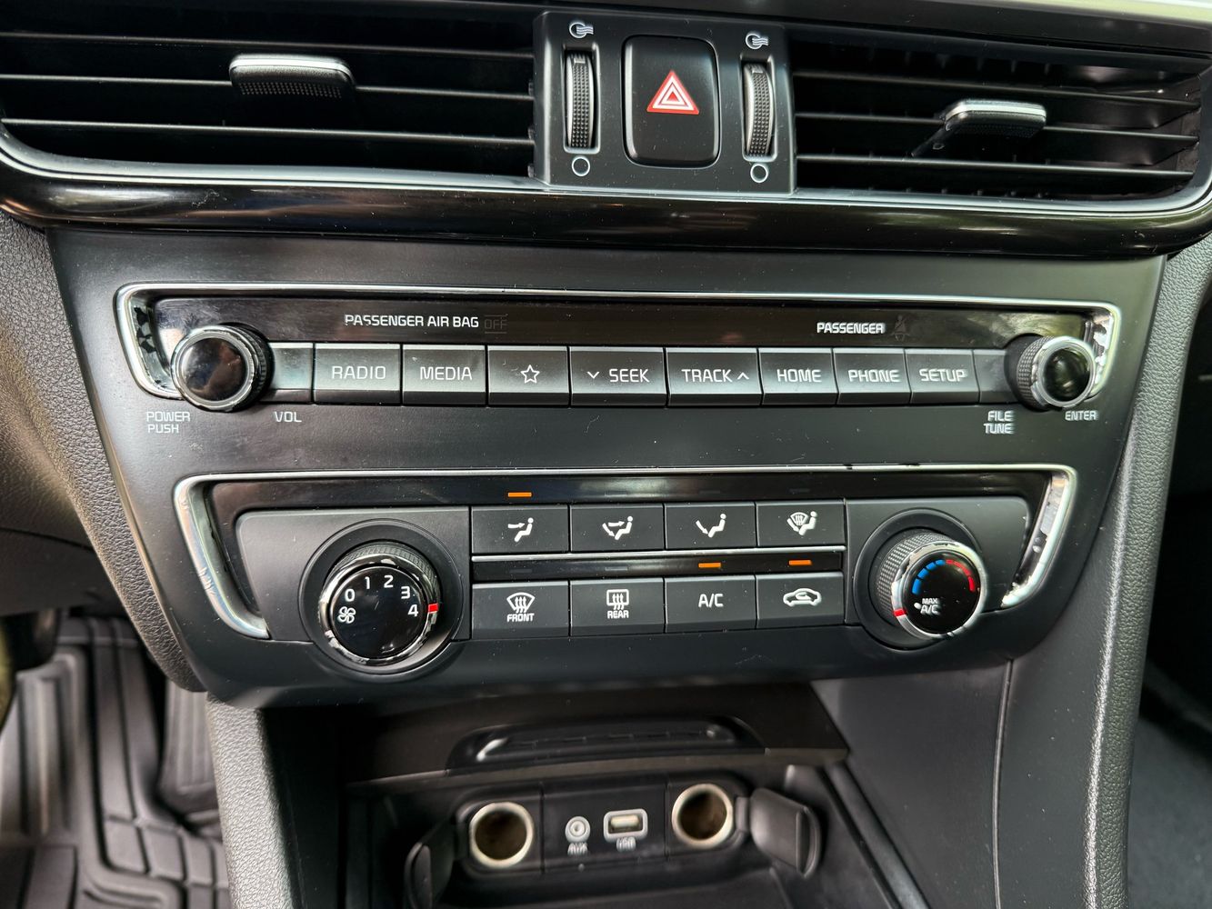 2020 Kia Optima LX photo 21