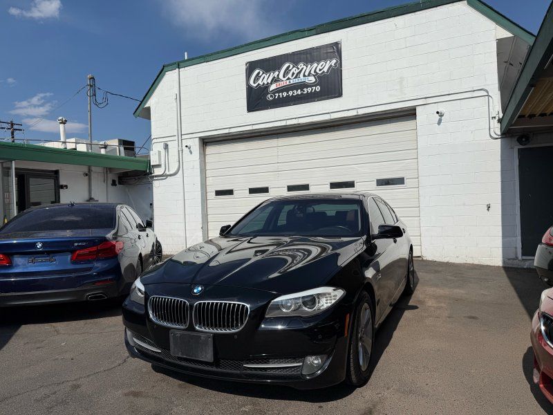 Black 2013 BMW 5 Series Sedan All-Wheel Drive 8-Speed Automatic