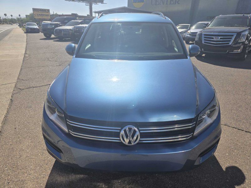 2017 Volkswagen Tiguan S Limited photo 2