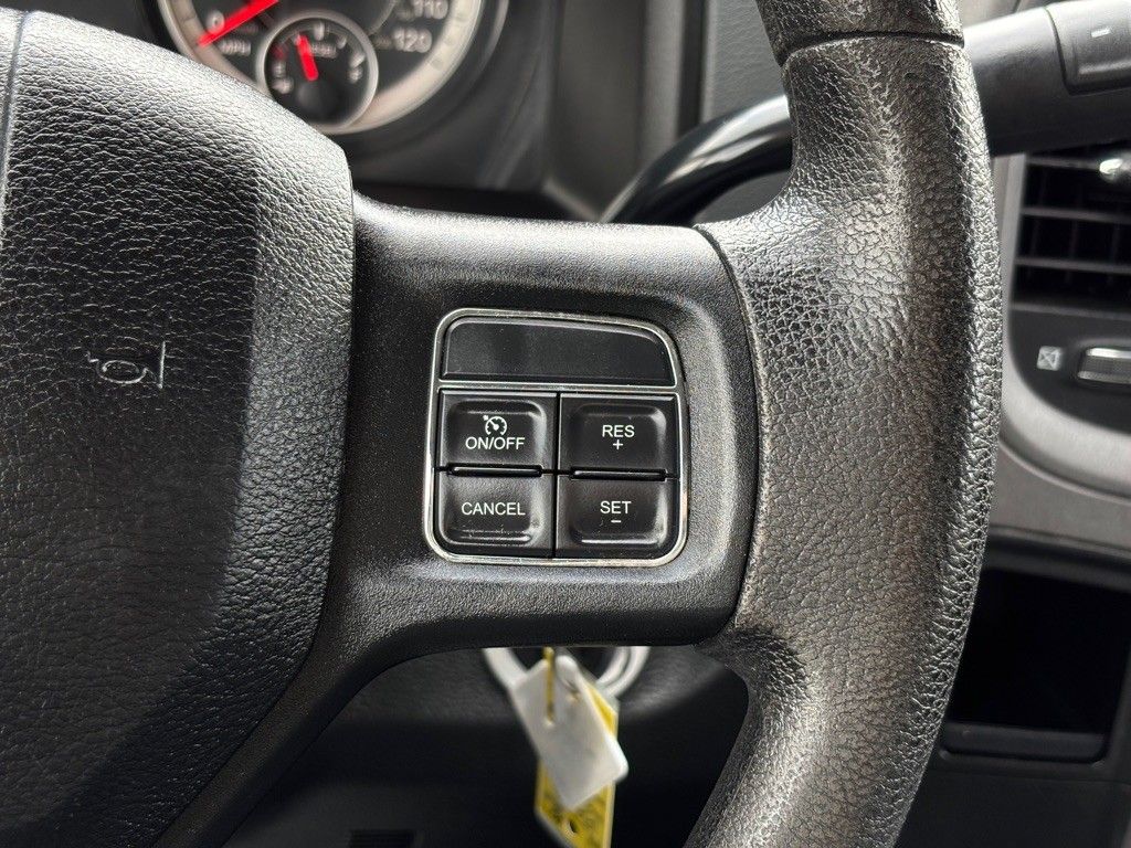 2017 Ram 2500 ST Tradesman photo 37