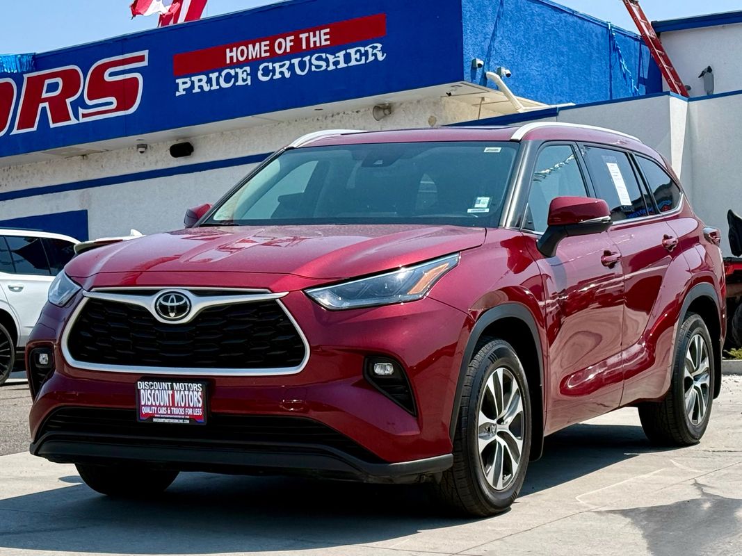2022 Toyota Highlander XLE