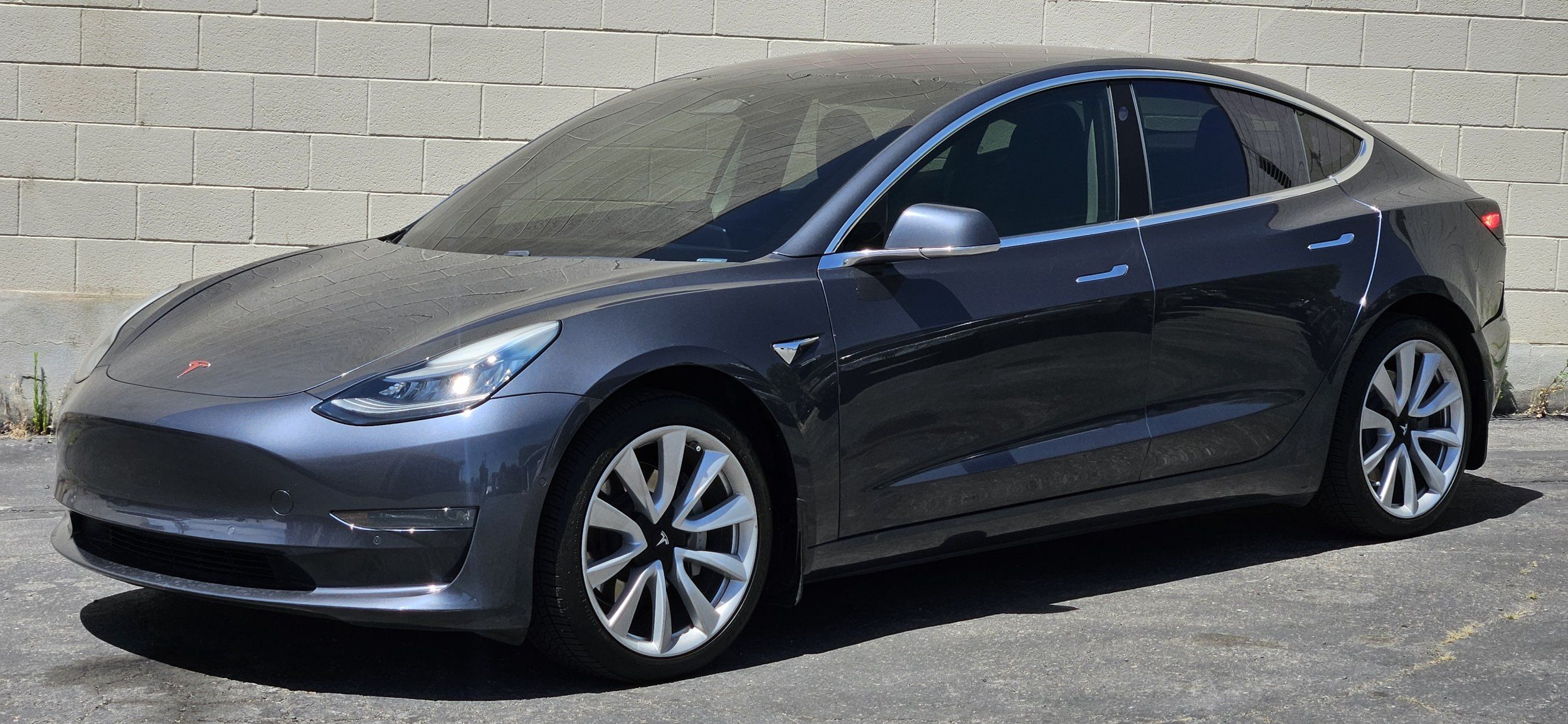 2018 Tesla Model 3 Long Range's photo