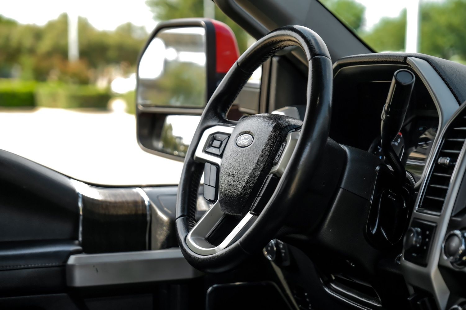 2021 Ford F-250 Lariat photo 21