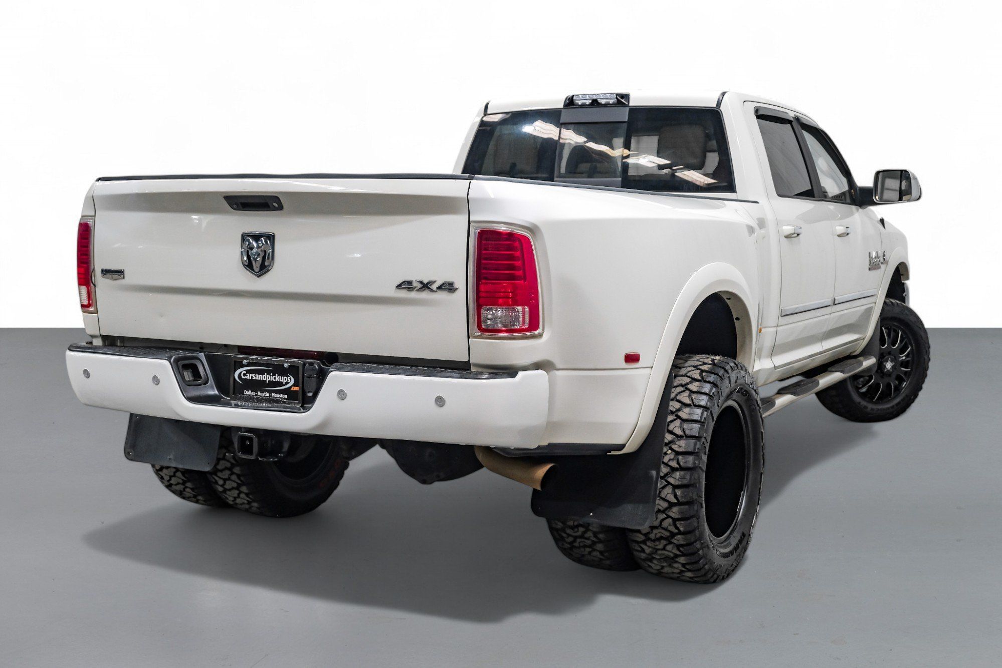 2018 Ram 3500 Laramie photo 4