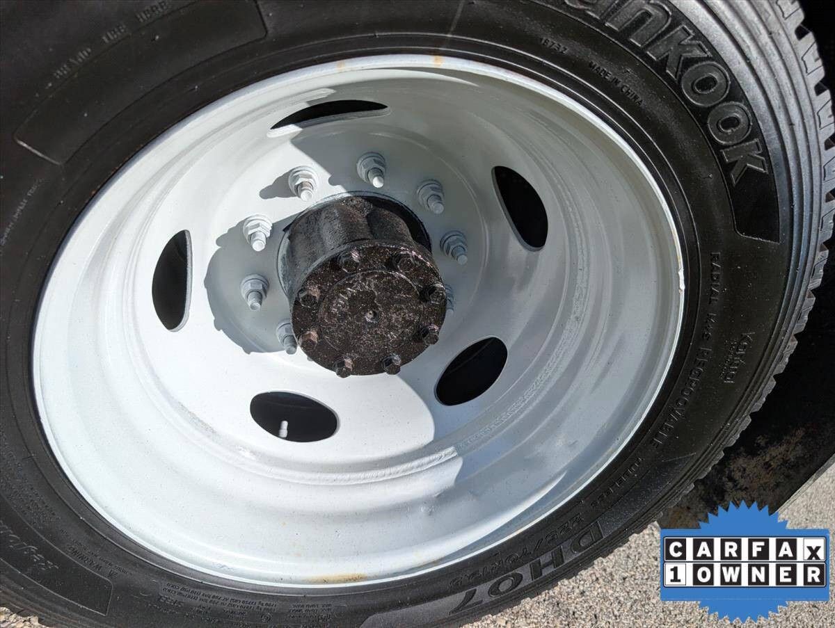 2016 Ford F-550 Super Duty 54