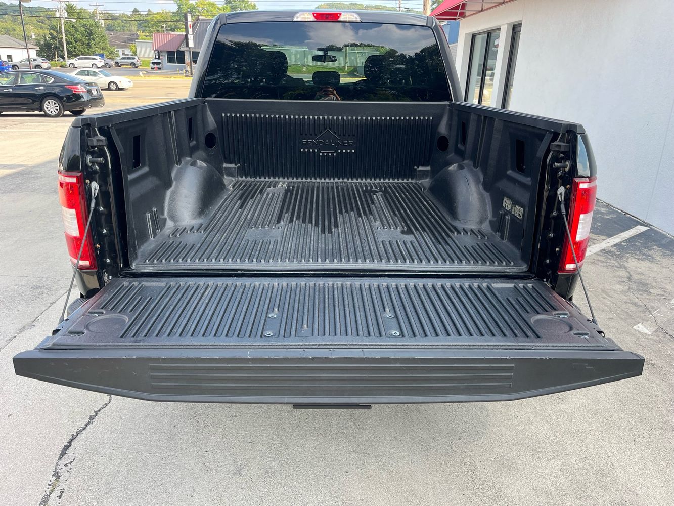 2019 Ford F-150 XLT photo 6