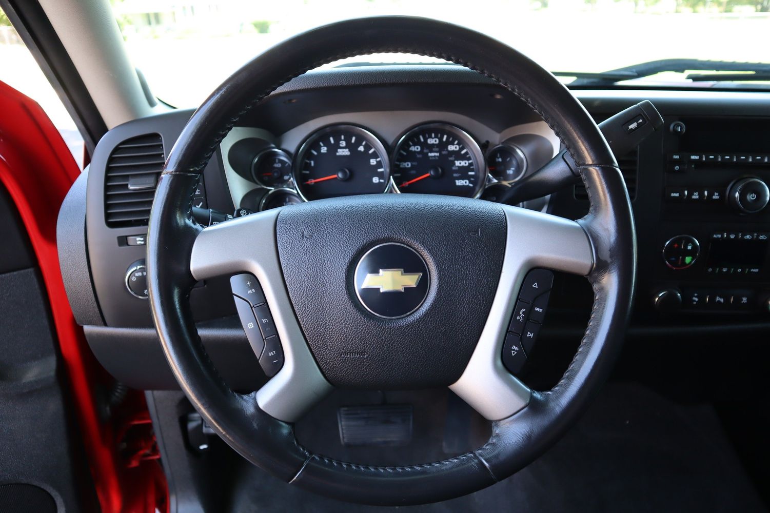 2010 Chevrolet Silverado 1500 LT Victory Motors of Colorado