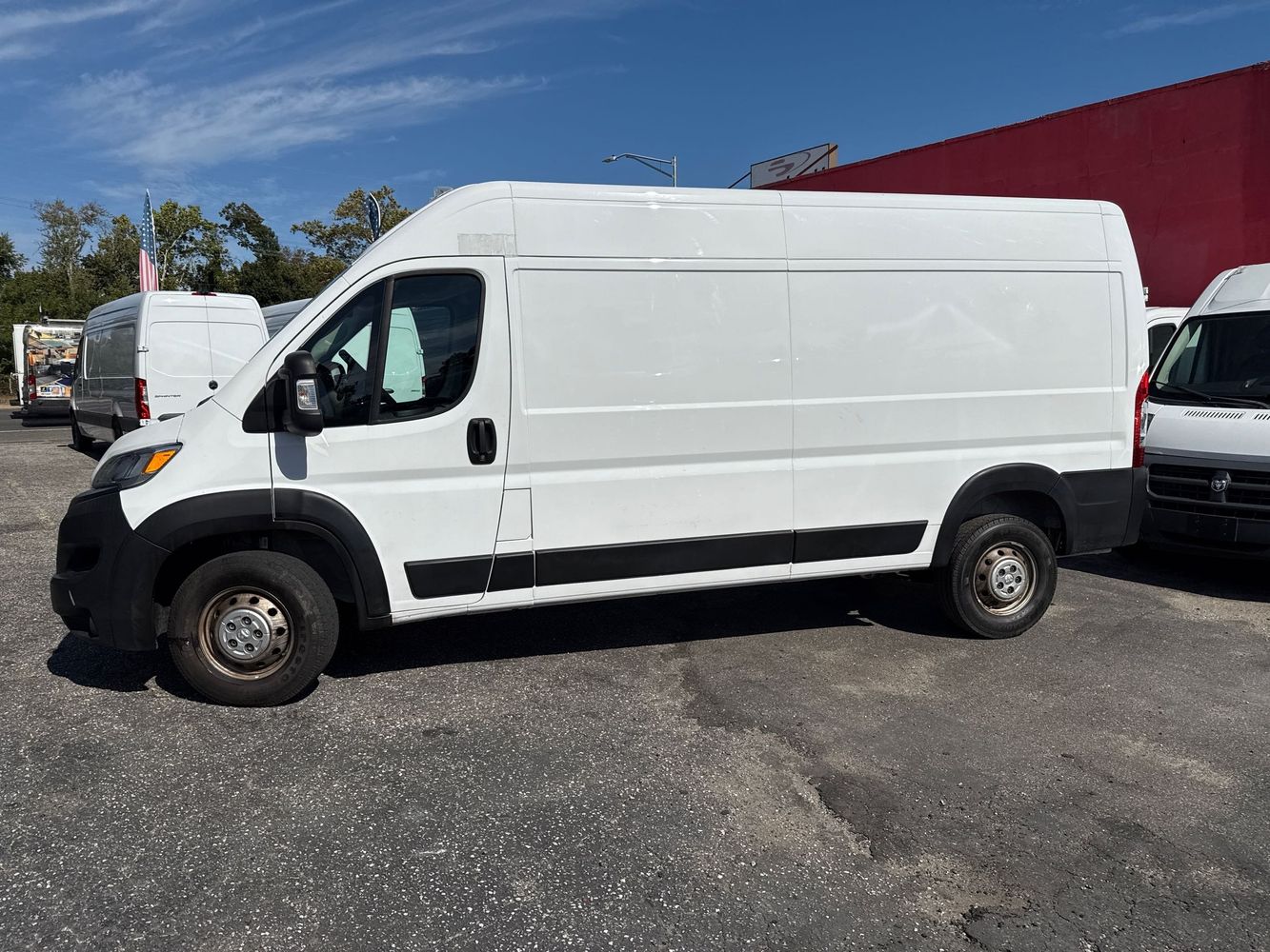 2023 Ram 3500 photo 3