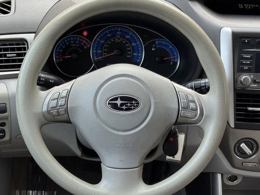 2009 Subaru Forester X Premium photo 15