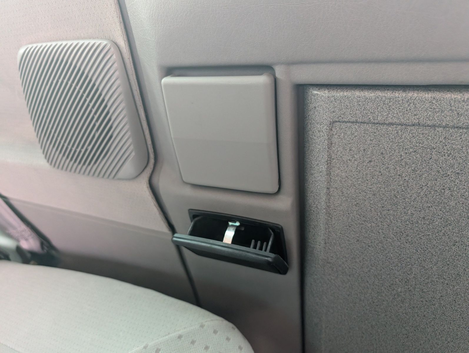 2003 Volkswagen EuroVan 184