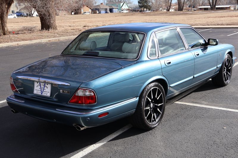2001 Jaguar XJ-Series XJ8 | Victory Motors of Colorado
