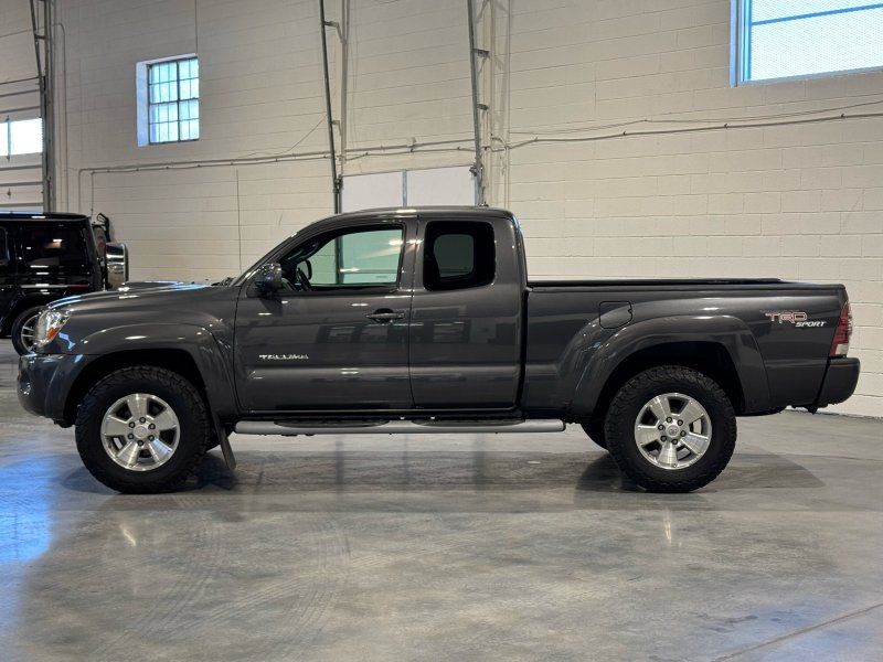2009 Toyota Tacoma V6, photo 2