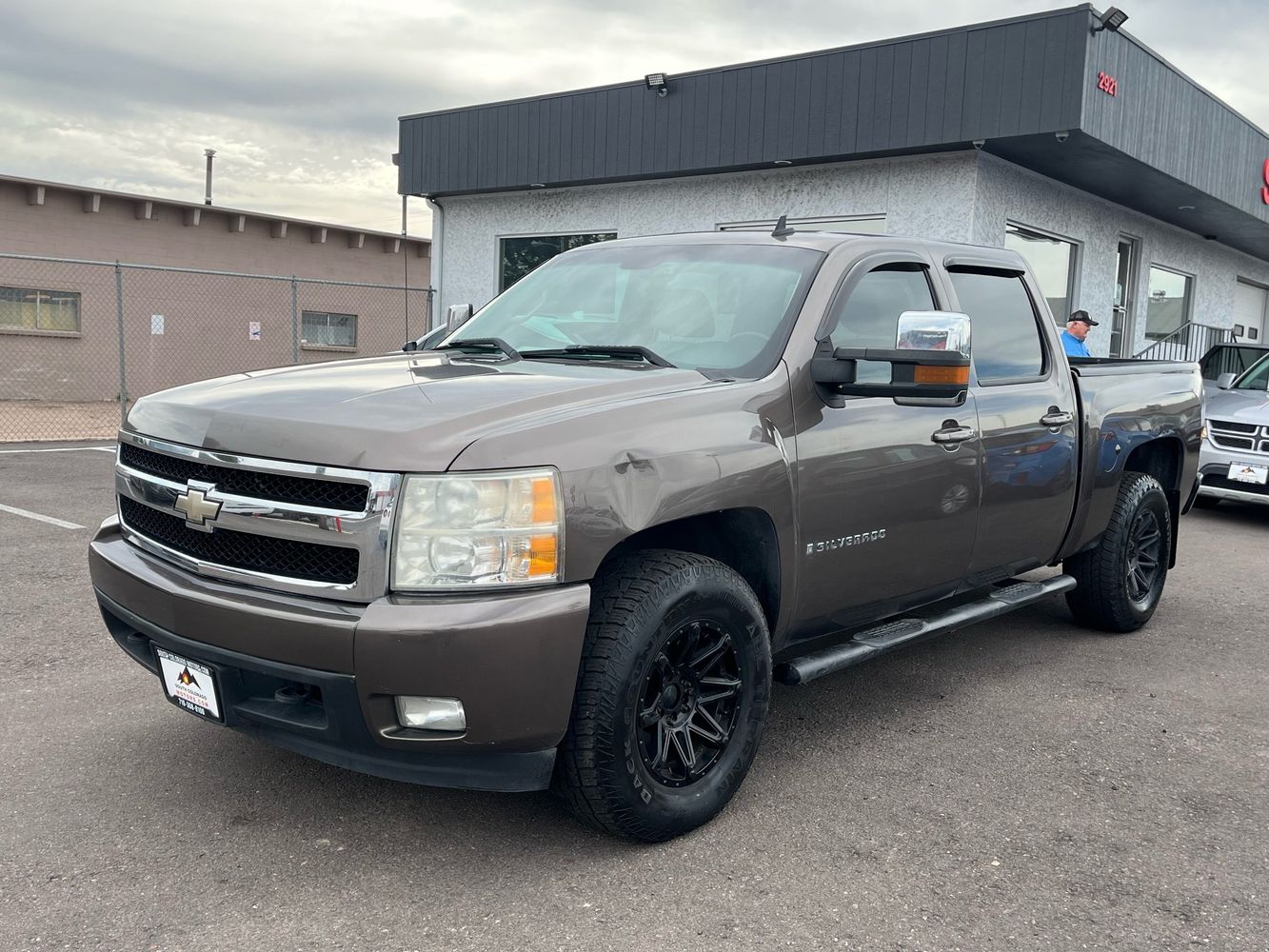 2008 Chevrolet Silverado 1500 LTZ photo 3