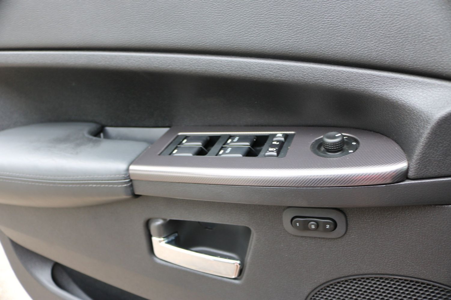 2010 Jeep Grand Cherokee SRT8 | Victory Motors of Colorado