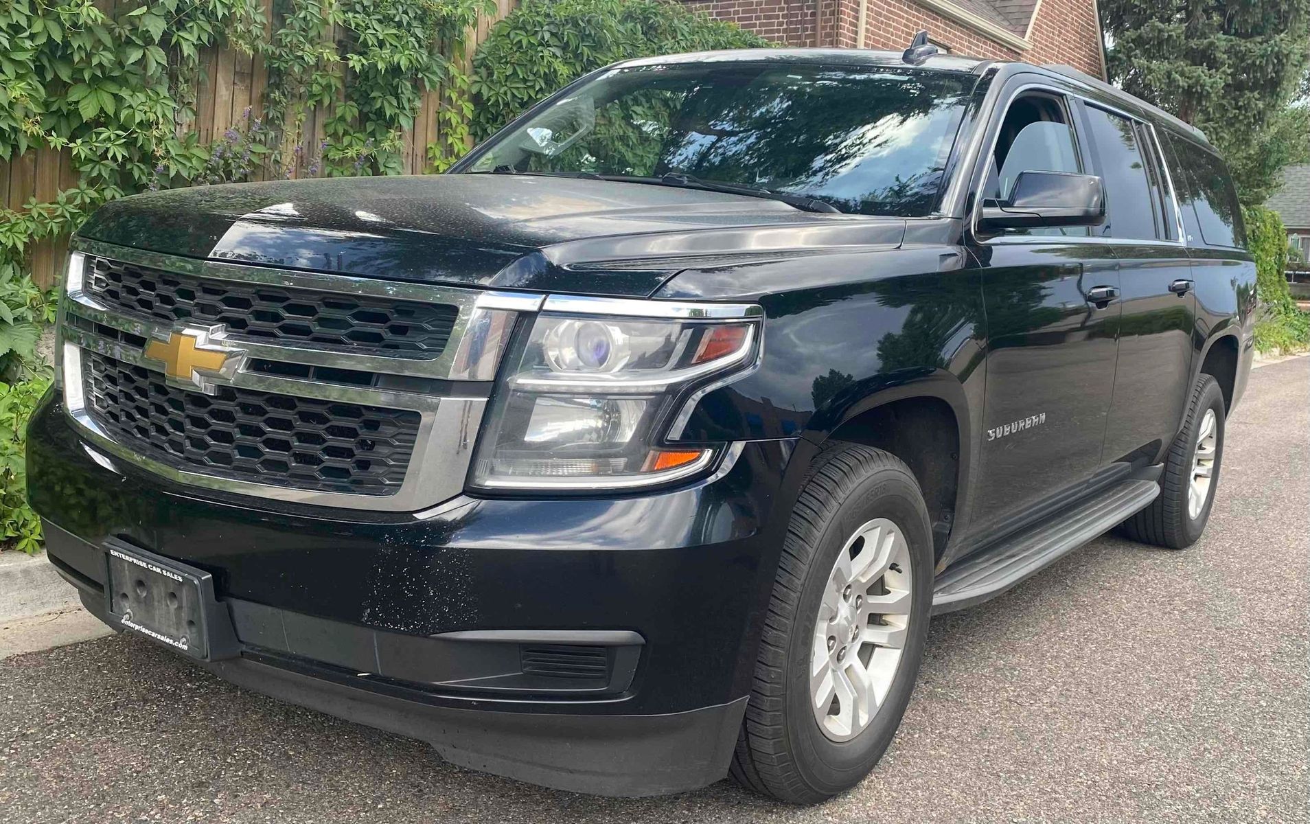 2015 Chevrolet Suburban LT 1500 Friends Auto Sales