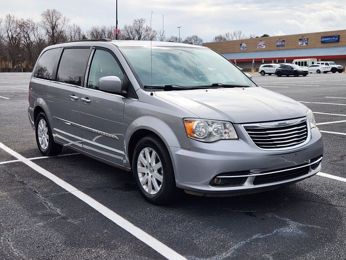 2016 Chrysler Town & Country Touring