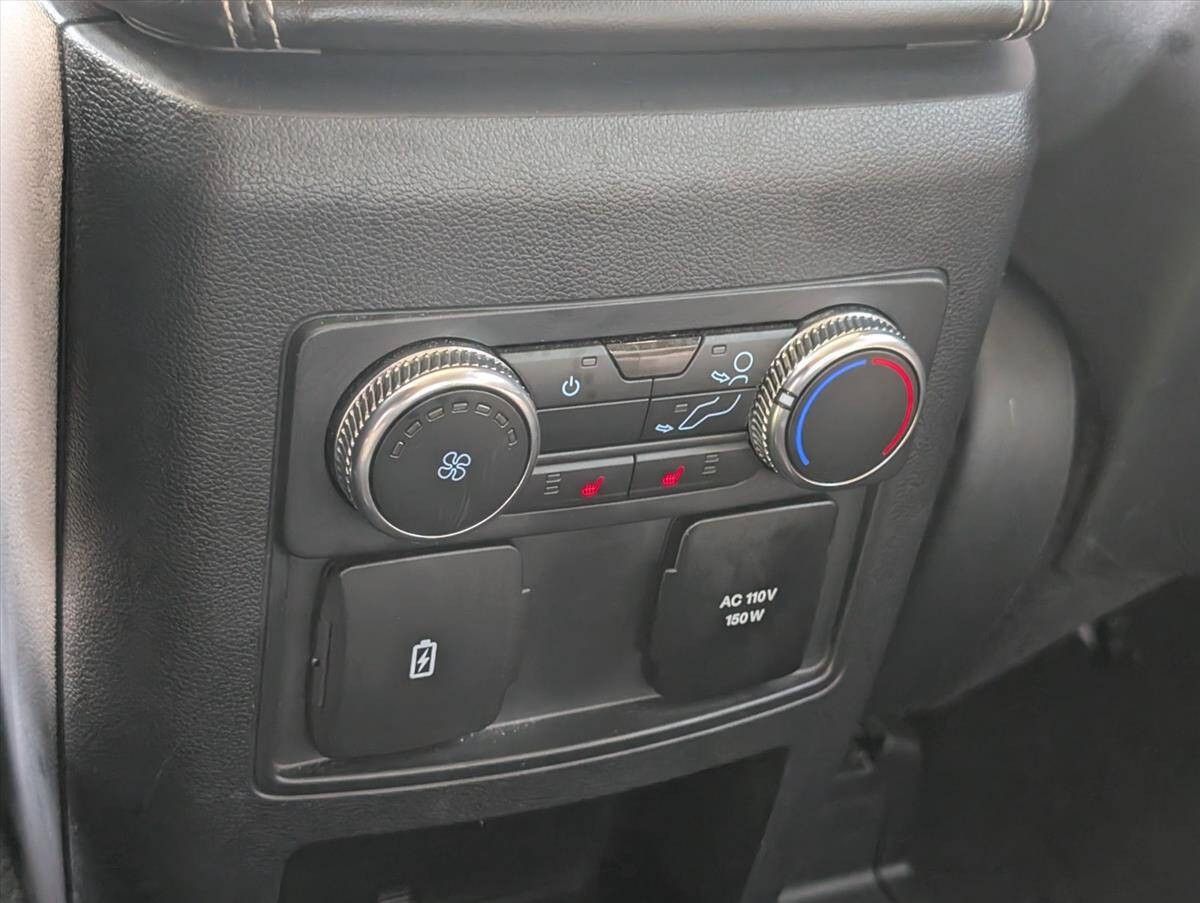 2020 Ford Explorer Hybrid Limited photo 34