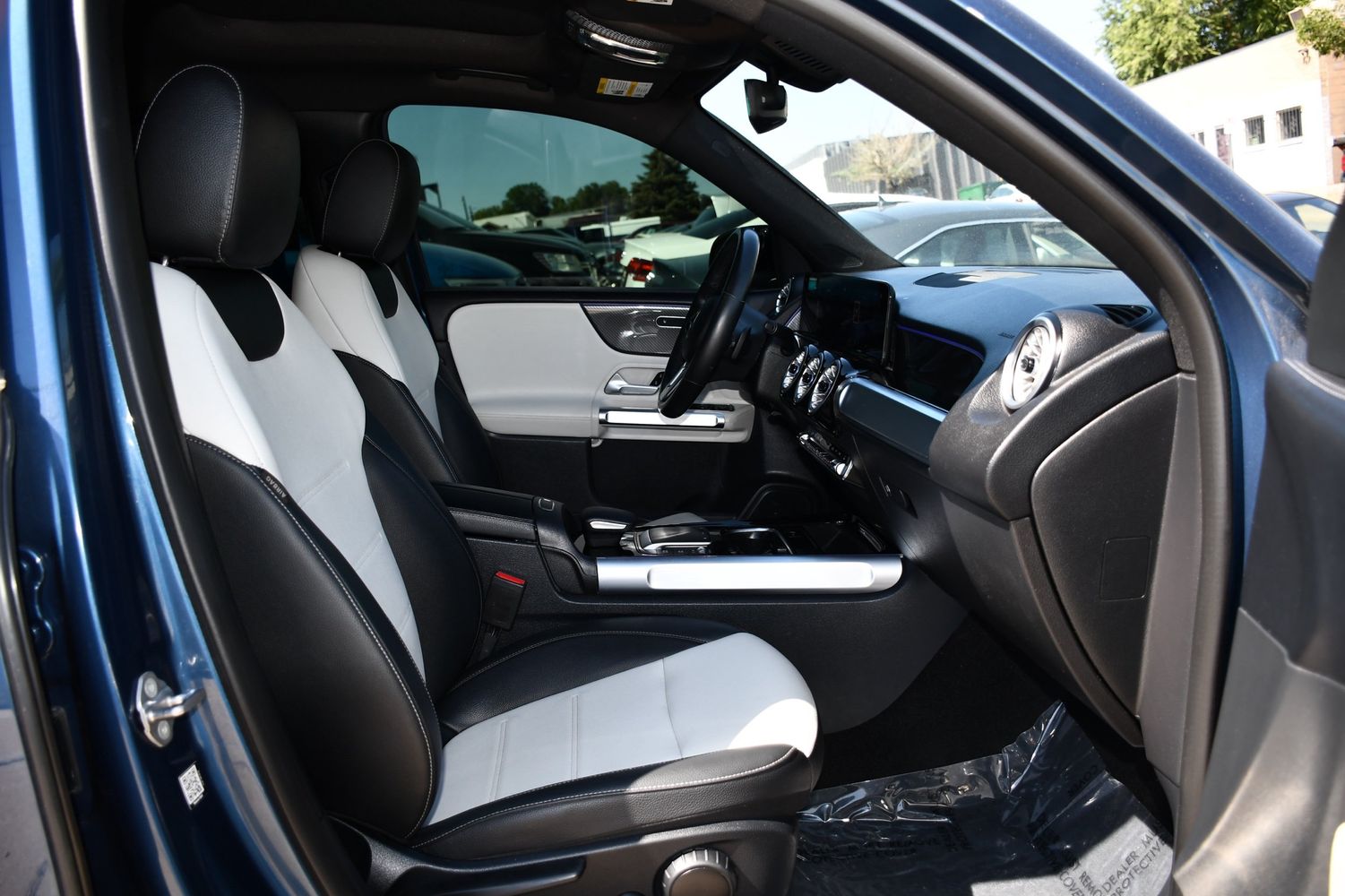 2022 Mercedes-Benz GLB Base - Photo 24
