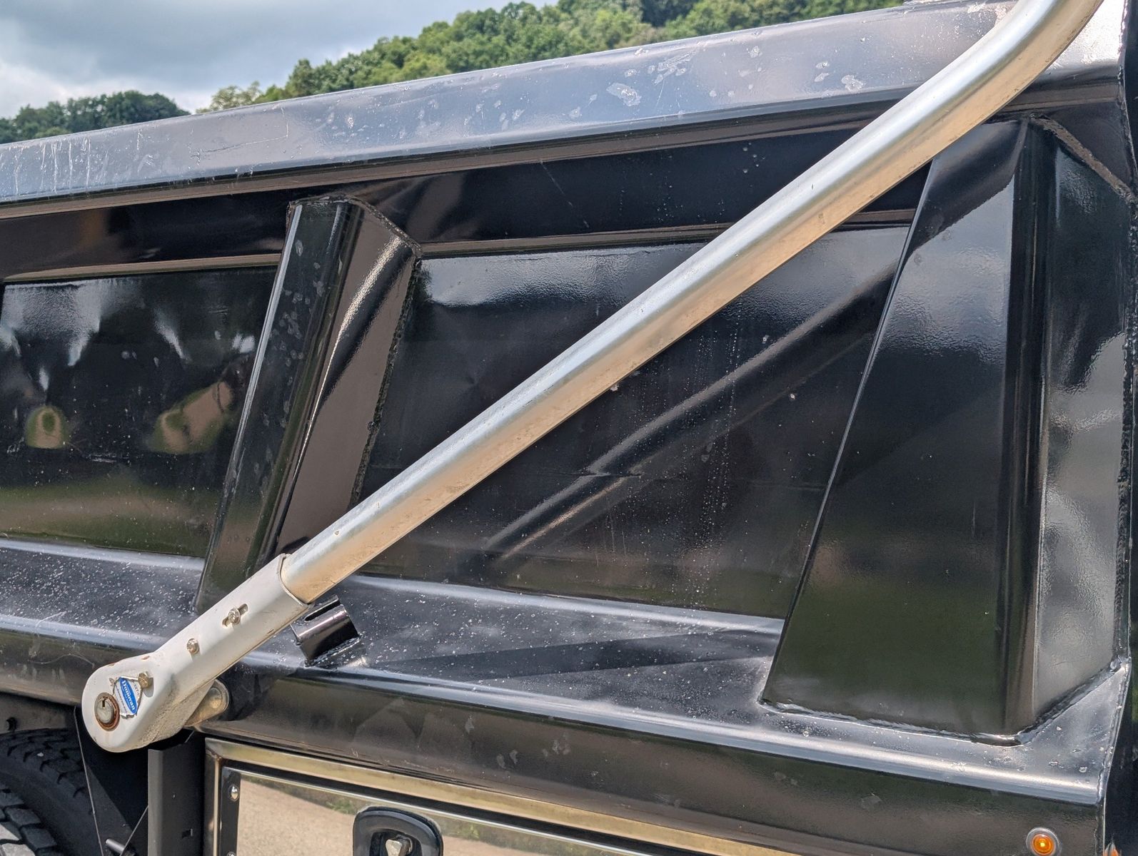 2015 Ford F-750 96