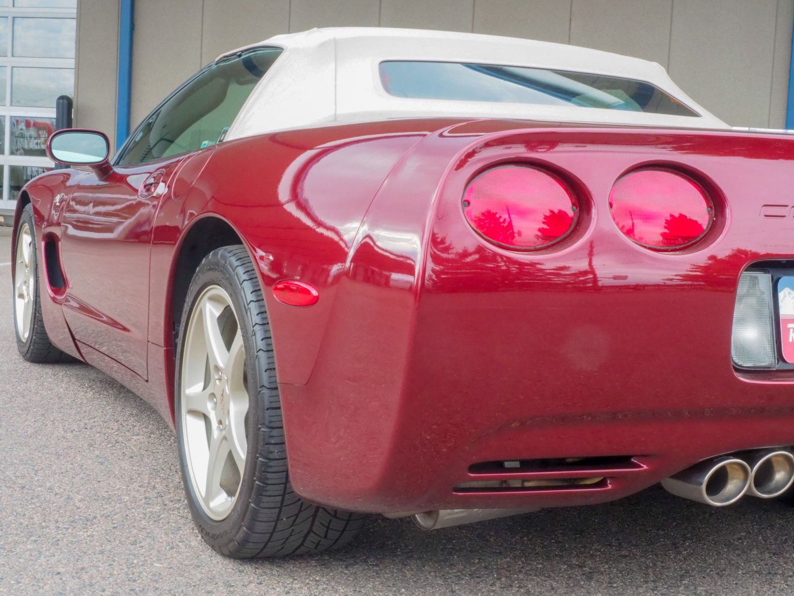 2003 Chevrolet Corvette 22