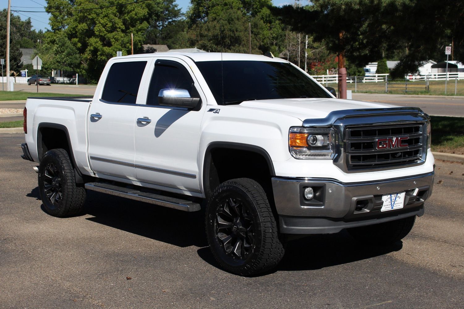 2014 GMC Sierra 1500 SLT | Victory Motors of Colorado