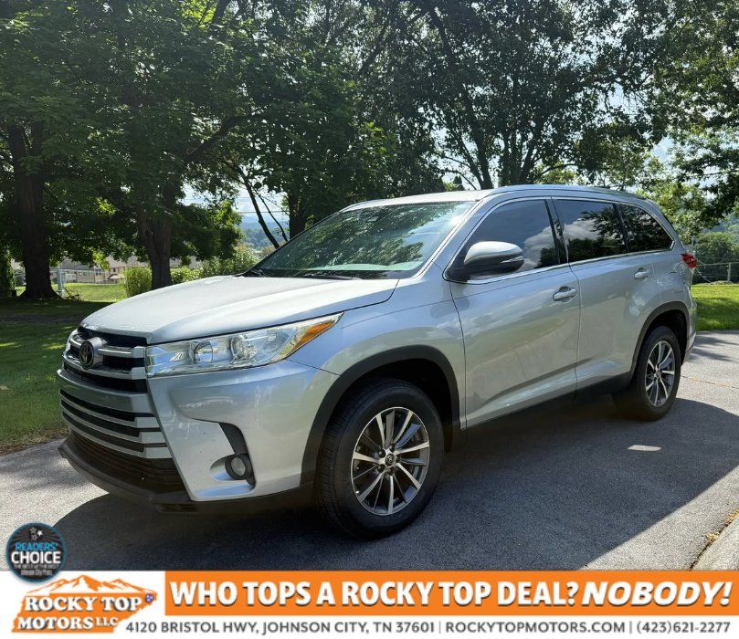 2019 Toyota Highlander XLE FWD